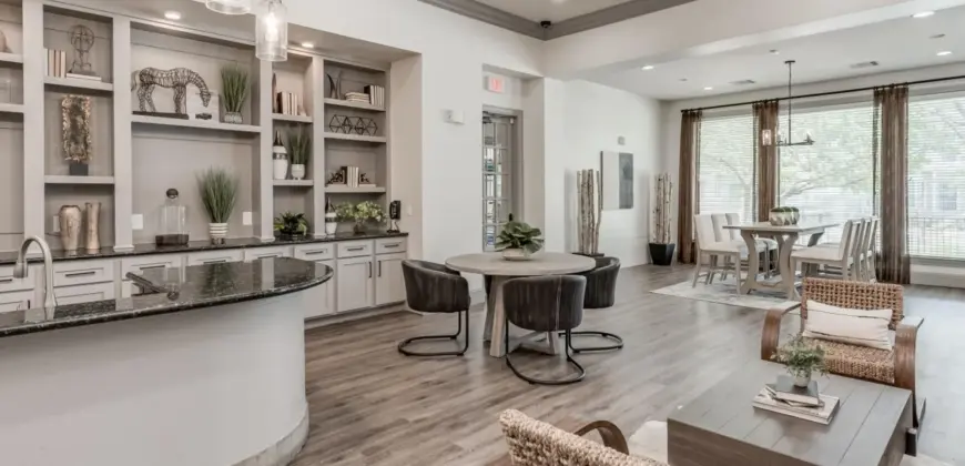 The Villas At River Park West