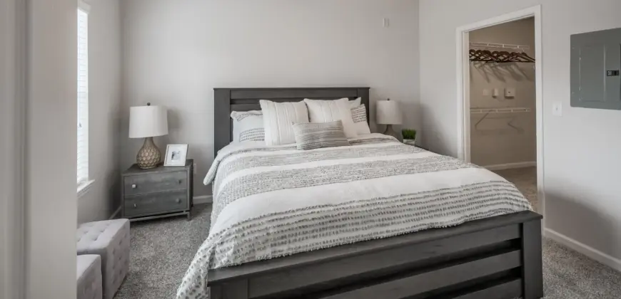 The Villas At River Park West