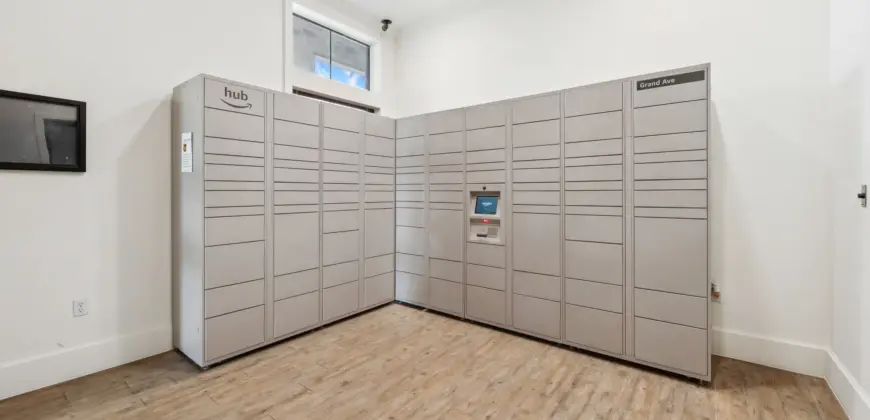 Villas At Grand Avenue