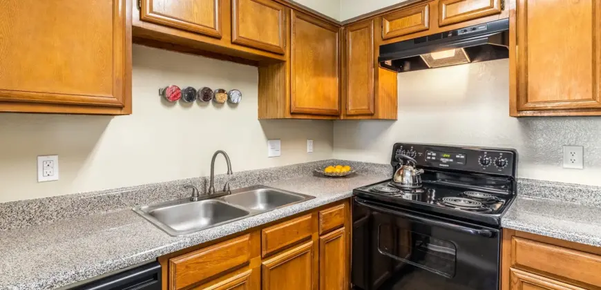 Walnut Creek Crossing