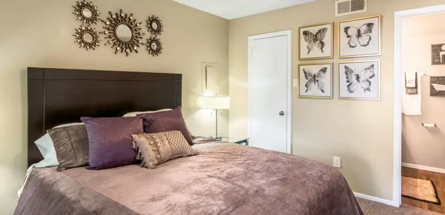 Walnut Creek Crossing