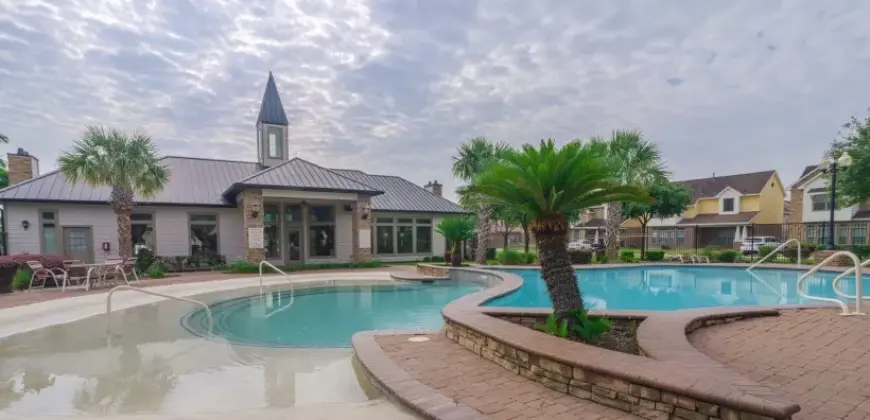 Waterside Court Homes