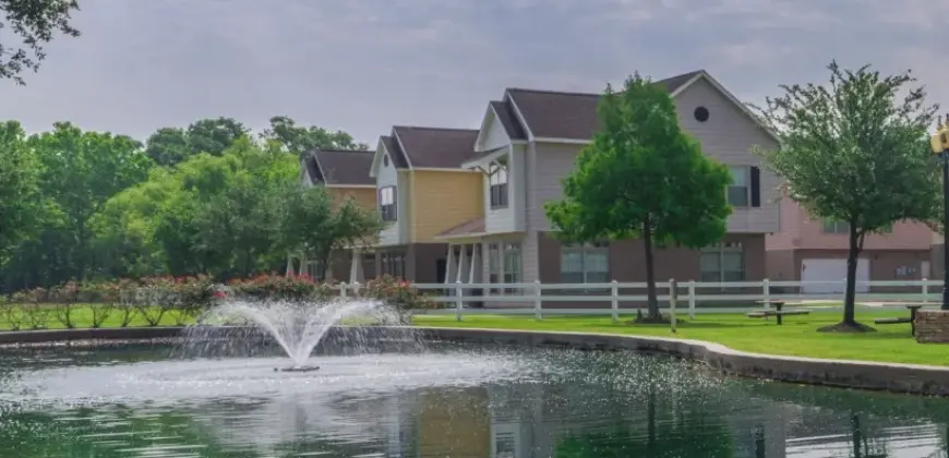 Waterside Court Homes