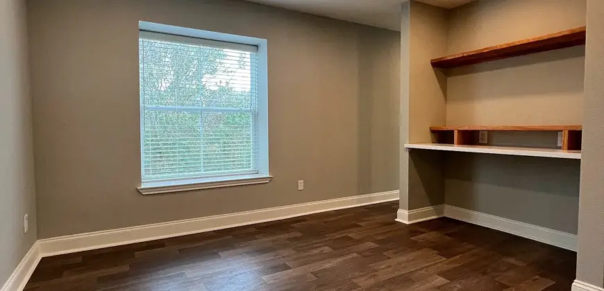 Woodway Garden Townhomes