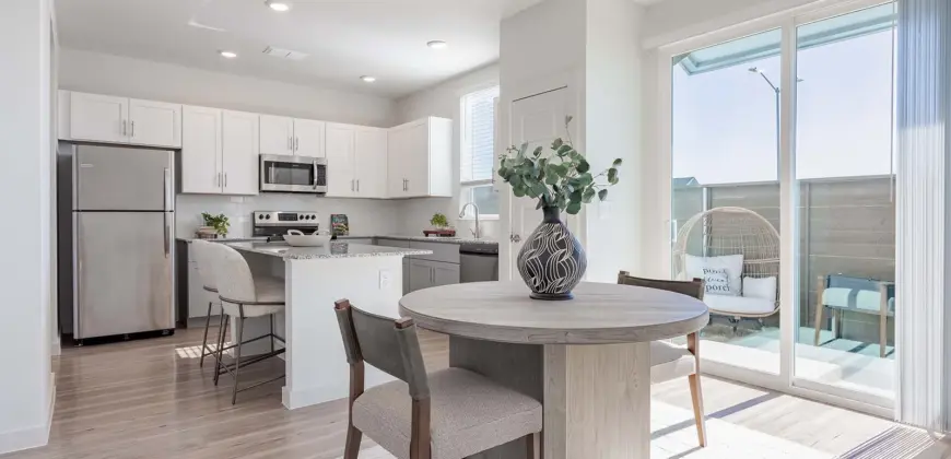 YardHomes Meadow Lake