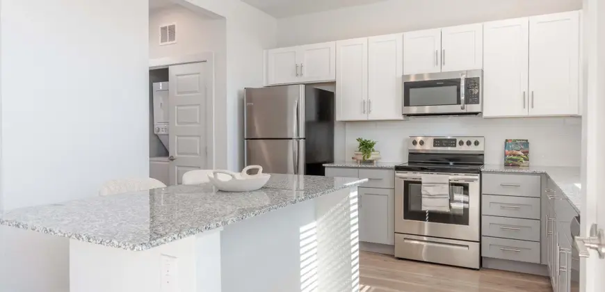 YardHomes Meadow Lake