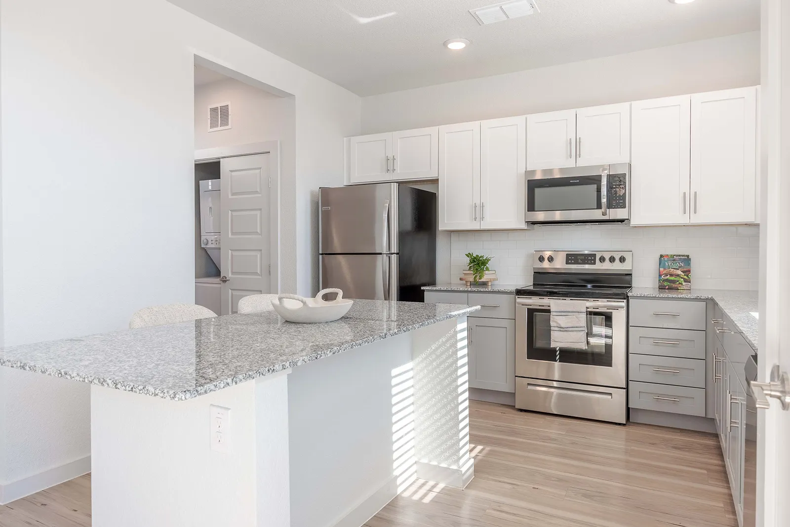 YardHomes Meadow Lake