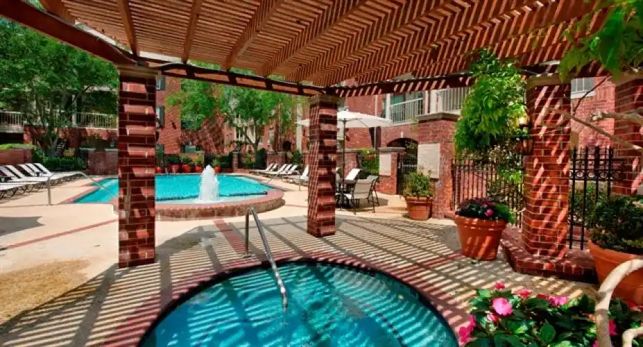 Rental by Apartment Wolf | The Belmont | 3000 Bissonnet St, Houston, TX 77005 | apartmentwolf.com