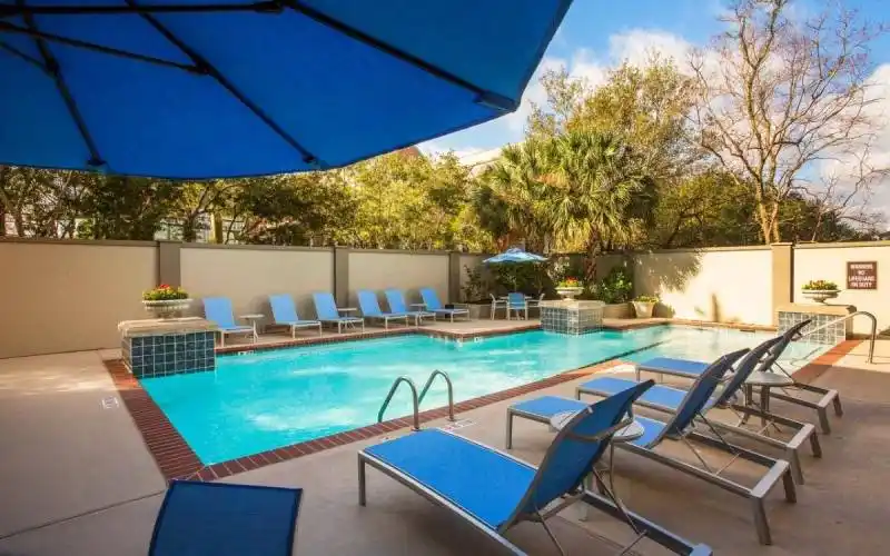 Rental by Apartment Wolf | Verdir at Hermann Park | 2380 S Macgregor Way, Houston, TX 77021 | apartmentwolf.com