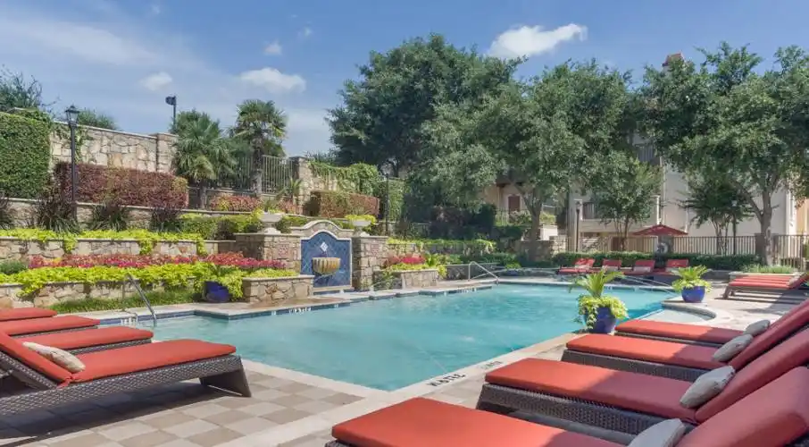 Rental by Apartment Wolf | Estancia Townhomes | 5515 Estancia Cir, Dallas, TX 75248 | apartmentwolf.com