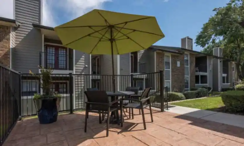 Rental by Apartment Wolf | Fossil Hill | 5700 N Beach St, Fort Worth, TX 76137 | apartmentwolf.com