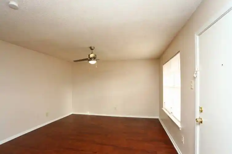 Rental by Apartment Wolf | Vistana Apartments | 1404 Weiler Blvd, Fort Worth, TX 76112 | apartmentwolf.com