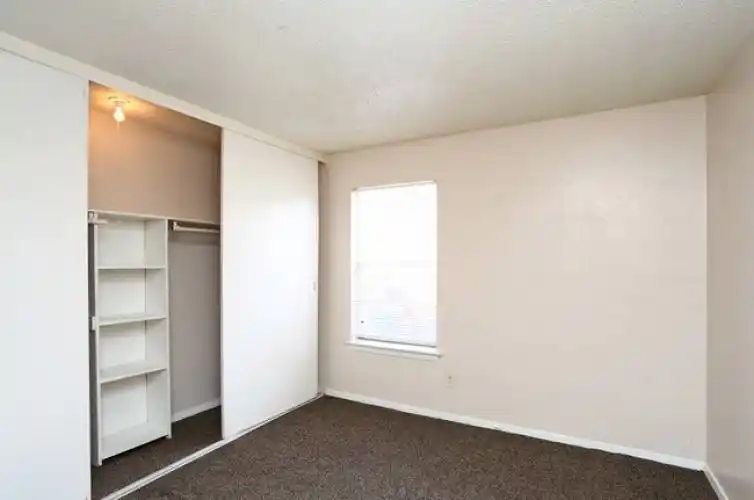 Rental by Apartment Wolf | Vistana Apartments | 1404 Weiler Blvd, Fort Worth, TX 76112 | apartmentwolf.com