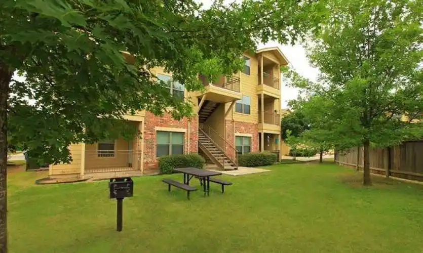 Rental by Apartment Wolf | The Villages at Lost Creek | 15302 Judson Rd, San Antonio, TX 78247 | apartmentwolf.com