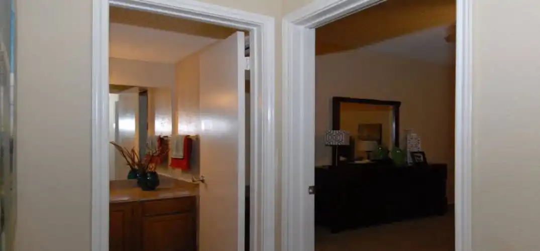 Rental by Apartment Wolf | Summerbend | 1301 Meadow Creek Cir, Irving, TX 75038 | apartmentwolf.com