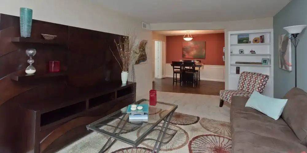 Rental by Apartment Wolf | Yorktown | 2530 Yorktown St, Houston, TX 77056 | apartmentwolf.com