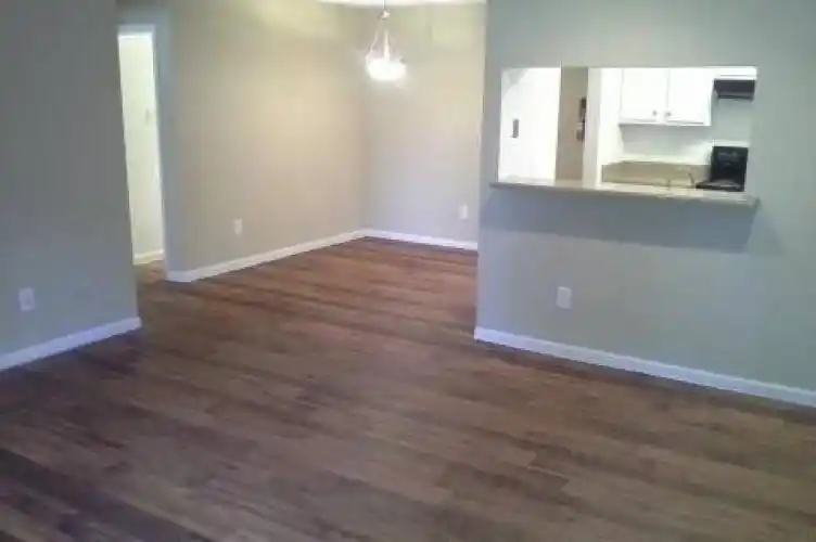 Rental by Apartment Wolf | 3 Corners North | 10010 Kempwood Dr, Houston, TX 77080 | apartmentwolf.com