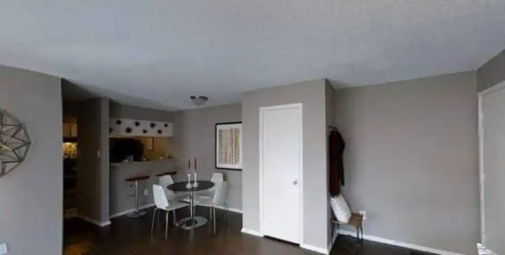 Rental by Apartment Wolf | Verge | 5454 Peterson Ln, Dallas, TX 75240 | apartmentwolf.com