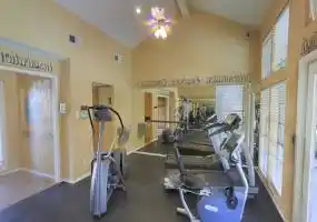 Rental by Apartment Wolf | Hilton Head | 11440-11650 McCree Rd, Dallas, TX 75238 | apartmentwolf.com