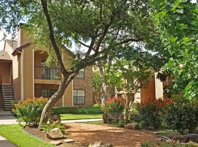 Rental by Apartment Wolf | Hilton Head | 11440-11650 McCree Rd, Dallas, TX 75238 | apartmentwolf.com