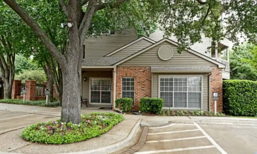 Rental by Apartment Wolf | Parkford Oaks Apartments | 3443 Mahanna St, Dallas, TX 75209 | apartmentwolf.com