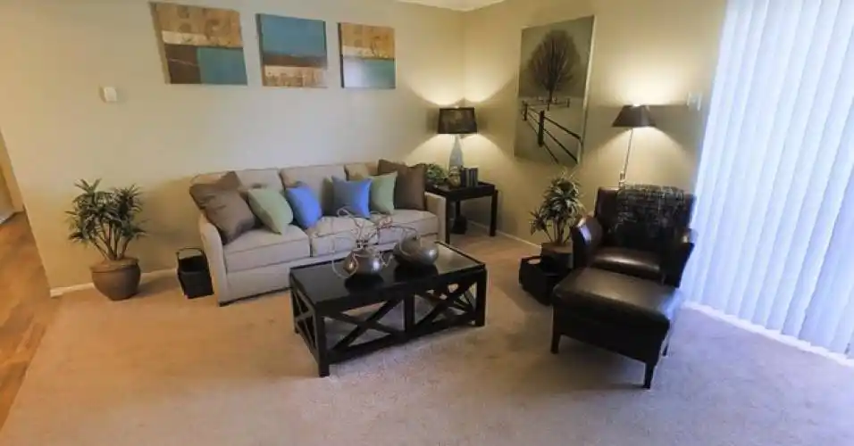 Rental by Apartment Wolf | 8500 Harwood | 8500 Harwood Rd, North Richland Hills, TX 76180 | apartmentwolf.com