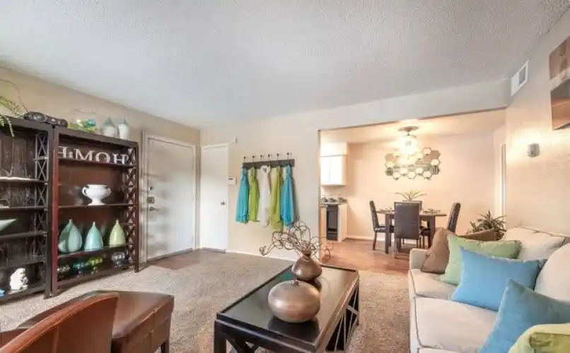 Rental by Apartment Wolf | 8500 Harwood | 8500 Harwood Rd, North Richland Hills, TX 76180 | apartmentwolf.com