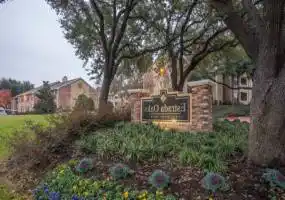 Rental by Apartment Wolf | Estrada Oaks | 2115 Estrada Pky, Irving, TX 75061 | apartmentwolf.com