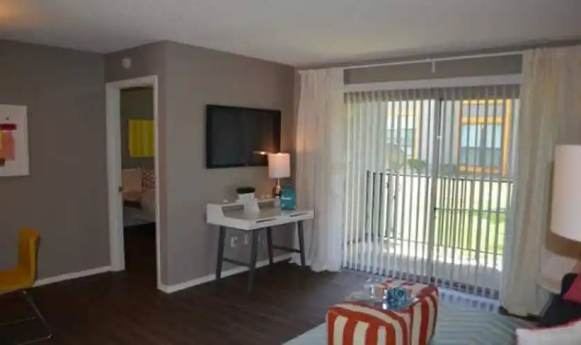 Rental by Apartment Wolf | Surround | 4299 Pleasant Run Rd, Irving, TX 75038 | apartmentwolf.com