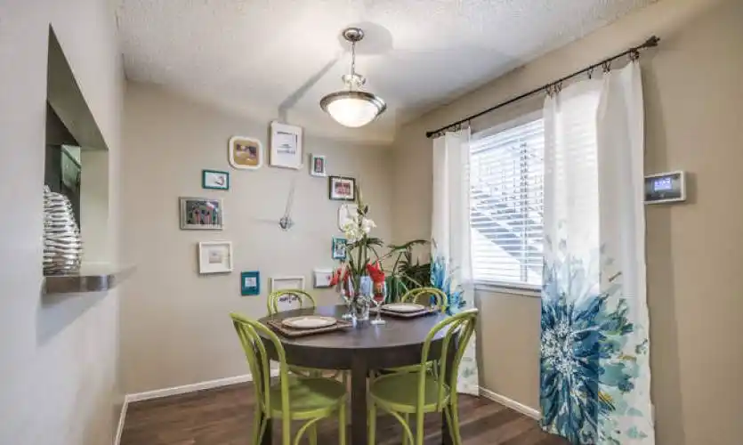 Rental by Apartment Wolf | SkyVue | 15800 Chase Hill Blvd, San Antonio, TX 78256 | apartmentwolf.com