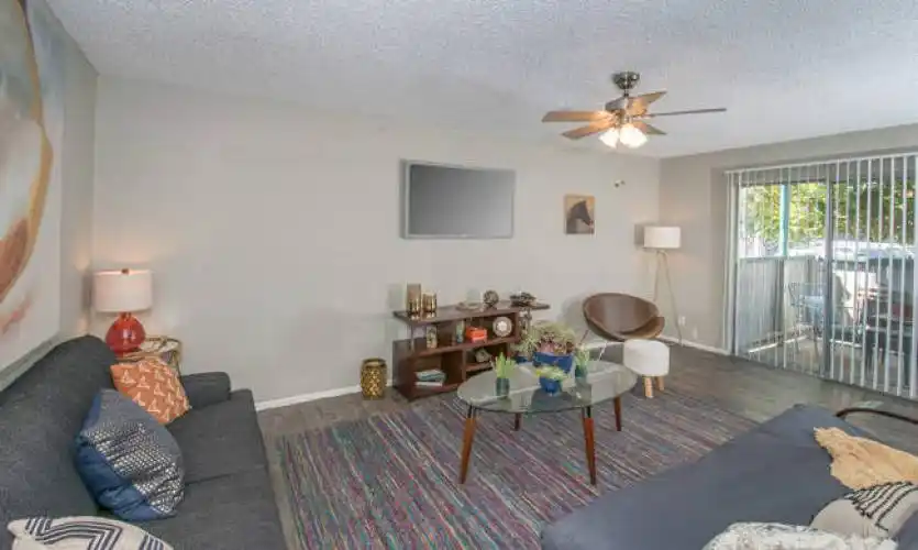 Rental by Apartment Wolf | Chestnut Park Apartments | 901 W Silver Sands Dr, San Antonio, TX 78216 | apartmentwolf.com