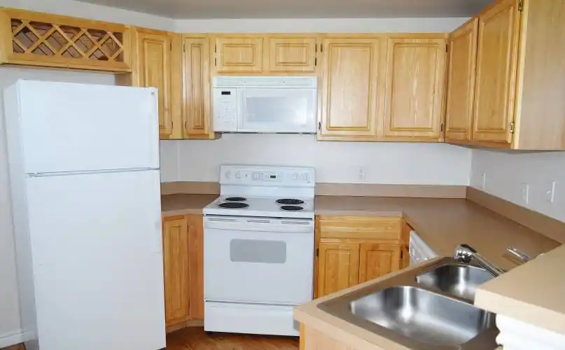 Rental by Apartment Wolf | Oxford at Iron Horse | 6100 Browning Dr, North Richland Hills, TX 76180 | apartmentwolf.com