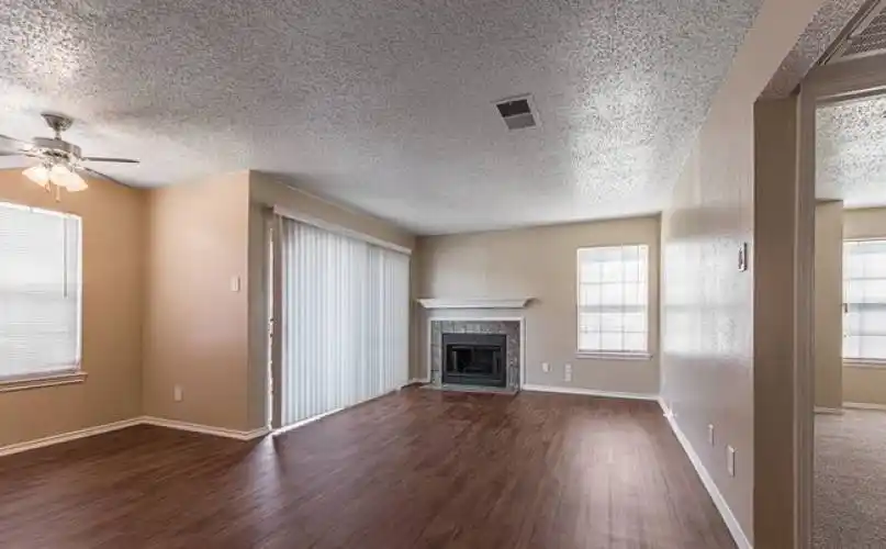 Rental by Apartment Wolf | Polaris & Sable Pointe | 4004 Block Dr, Irving, TX 75038 | apartmentwolf.com