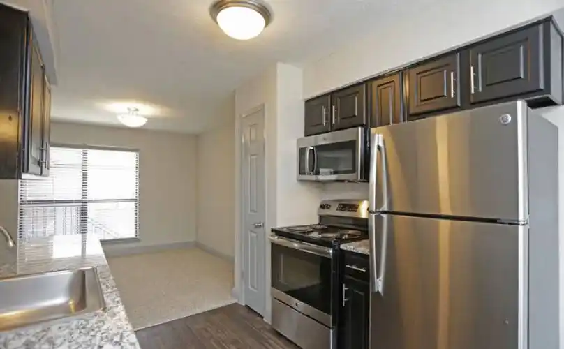 Rental by Apartment Wolf | Everton At Bellmar | 10588 Stone Canyon Rd, Dallas, TX 75230 | apartmentwolf.com