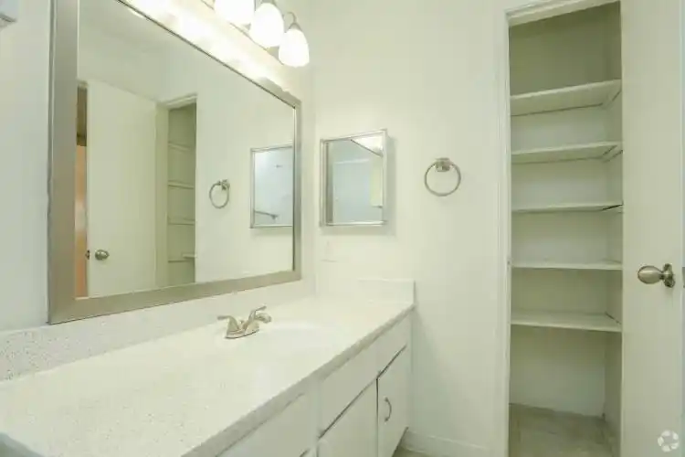 Rental by Apartment Wolf | Tanglewood Place Apartments | 5920 Beverlyhill St, Houston, TX 77057 | apartmentwolf.com