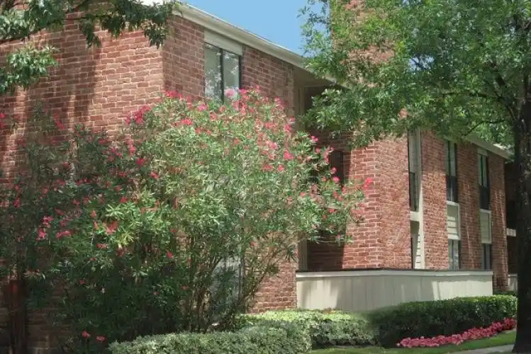 Rental by Apartment Wolf | The Preakness | 210 Wells Fargo Dr, Houston, TX 77090 | apartmentwolf.com