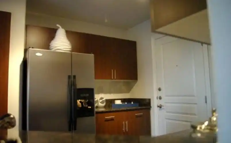 Rental by Apartment Wolf | Verona | 13330 Noel Rd, Dallas, TX 75240 | apartmentwolf.com