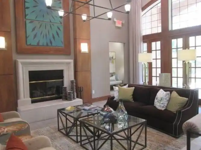 Rental by Apartment Wolf | Village on Memorial Townhouses | 15200 Memorial Dr, Houston, TX 77079 | apartmentwolf.com