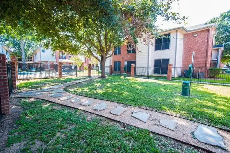 Rental by Apartment Wolf | Brittany Square | 4720 Reading Rd, Rosenberg, TX 77471 | apartmentwolf.com