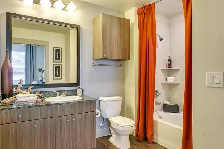 Rental by Apartment Wolf | Cayman Las Colinas | 1071 Lake Carolyn Pky, Irving, TX 75039 | apartmentwolf.com