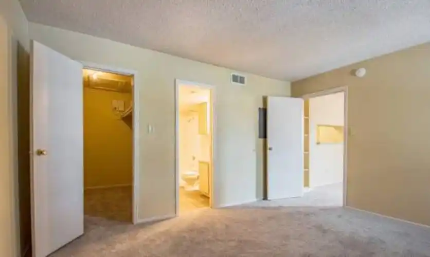 Rental by Apartment Wolf | Brookstone | 3726 Block Dr, Irving, TX 75038 | apartmentwolf.com