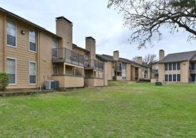 Rental by Apartment Wolf | Westdale Hills Sawgrass | 1838 Sotogrande Blvd, Hurst, TX 76053 | apartmentwolf.com