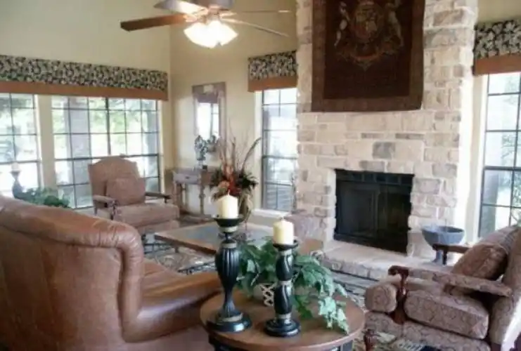 Rental by Apartment Wolf | Barrett Creek | 6525 Glenview Dr, North Richland Hills, TX 76180 | apartmentwolf.com