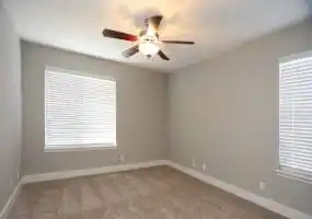 Rental by Apartment Wolf | Turtle Creek Vista | 3629 Medical Dr, San Antonio, TX 78229 | apartmentwolf.com