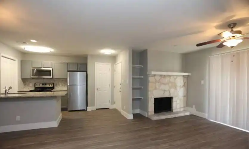 Rental by Apartment Wolf | Turtle Creek Vista | 3629 Medical Dr, San Antonio, TX 78229 | apartmentwolf.com