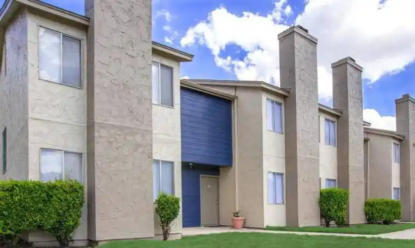 Rental by Apartment Wolf | Melia | 3431 Oakdale St, San Antonio, TX 78229 | apartmentwolf.com