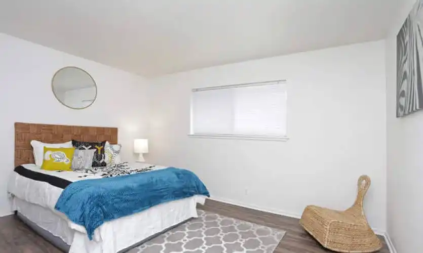 Rental by Apartment Wolf | Live Oak Place | 13012 Oak Terrace Dr, San Antonio, TX 78233 | apartmentwolf.com