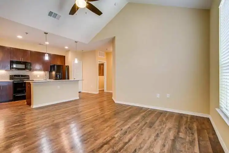 Rental by Apartment Wolf | Resort at Jefferson Park | 1127 Hidden Rdg, Irving, TX 75038 | apartmentwolf.com