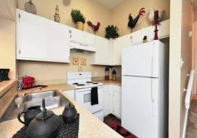 Rental by Apartment Wolf | The Brownstone Townhomes | 400 Pecan Bend Dr, Bedford, TX 76022 | apartmentwolf.com