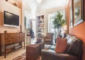 Rental by Apartment Wolf | Grand Venetian at Las Colinas | 6225 Love Dr, Irving, TX 75039 | apartmentwolf.com